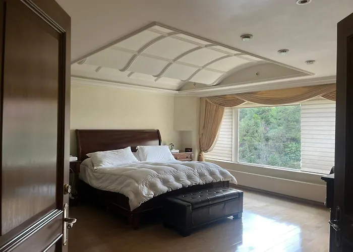 度假居 Frondoso Country Club *